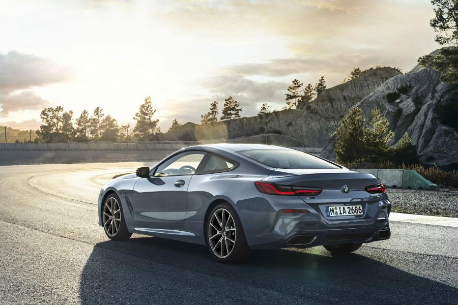  BMW M850i xDrive (G15) 2018 года  (WW) (фото 5 из 88)
